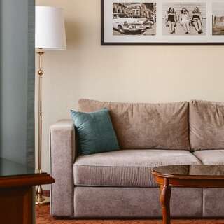 Гостиница Октябрьская Красноярск Люкс представительский-3