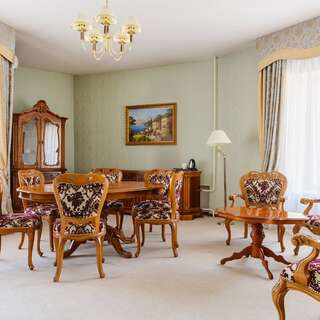 Гостиница Октябрьская Красноярск Люкс Гранд-8