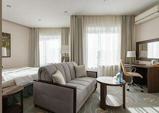 Гостиница Октябрьская Красноярск Люкс Представительский (однокомнатный)-1