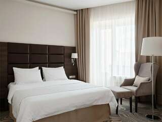 Гостиница Октябрьская Красноярск Люкс Представительский (однокомнатный)-5