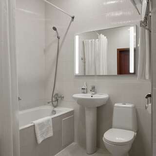 Гостиница Октябрьская Красноярск Comfort Suite, 2 Twin Beds - City View-6