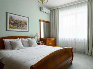 Гостиница Октябрьская Красноярск Comfort Suite, 2 Twin Beds - City View-1