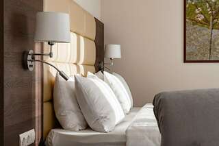 Гостиница Октябрьская Красноярск Люкс Представительский (однокомнатный)-4