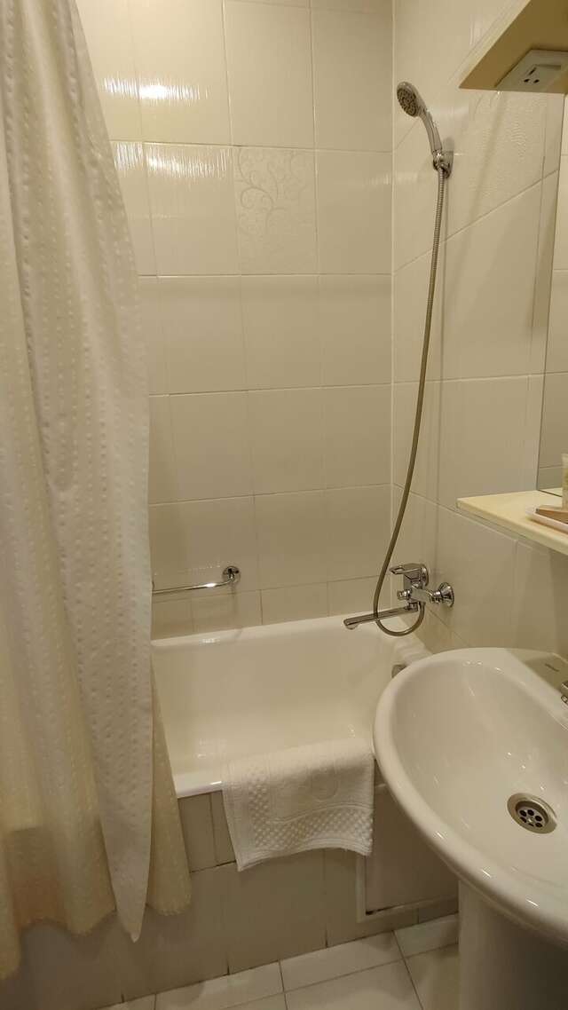 Гостиница Октябрьская Красноярск-155