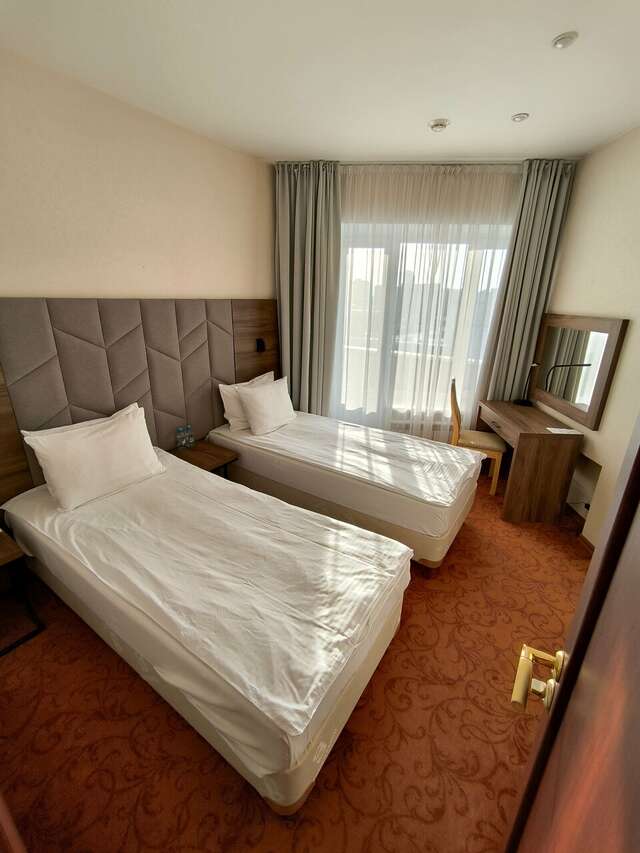 Гостиница Октябрьская Красноярск-100